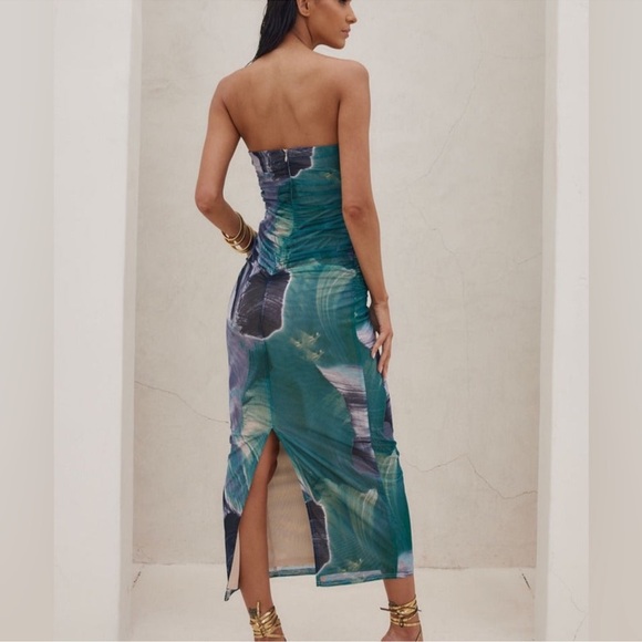 12th Tribe Green and Blue Strapless Bodycon Dress - Picture 3 of 5